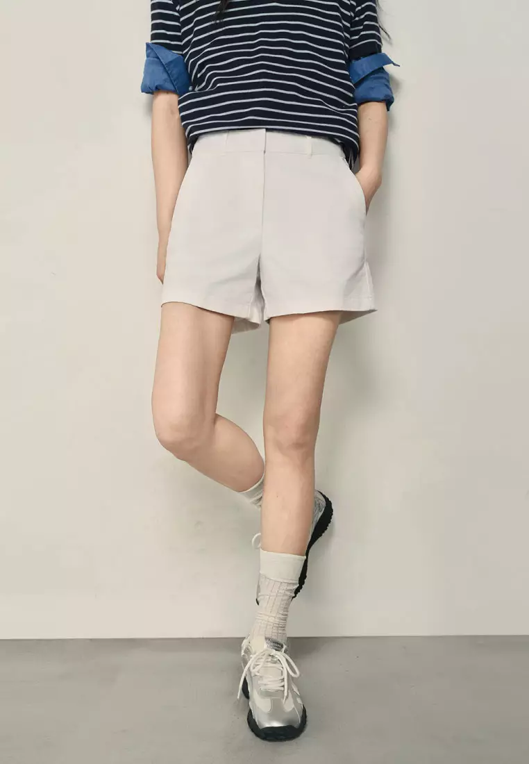 Korea Collection Women's Stretchy Cotton Mid Rise Shorts